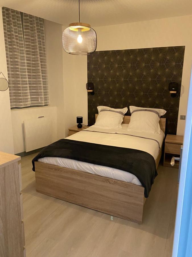 Residence Avec Un T3 Un T2 Et Un Studio En Centre Ville D Argelès-Gazost Buitenkant foto